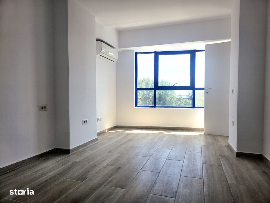Apartament la cativa pasi de plaja, cu vedere la mare