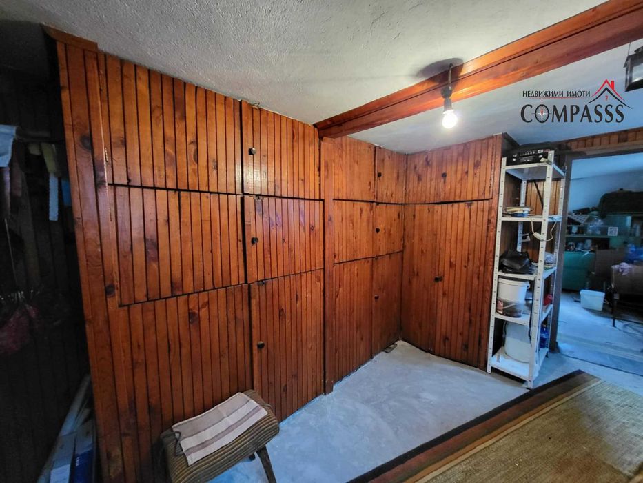 Продава се Етаж от къща в Генерал Тошево - 118 кв.м за 541 €/кв.м - Снимка #15