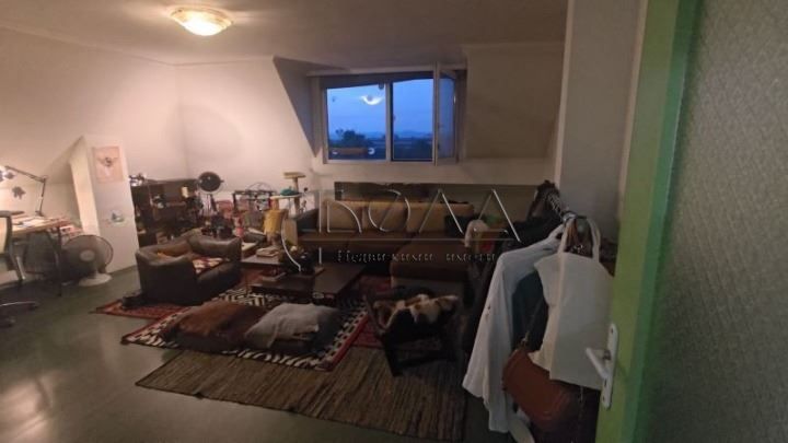 Продава се Двустаен апартамент в София, Оборище - 77 кв.м за 2533 €/кв.м - Снимка #2