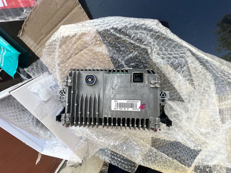 Дисплей 5.8" (малкия) Mercedes W212, GLK