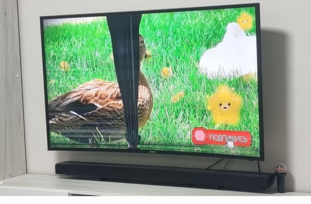 Телевизор на запчасти