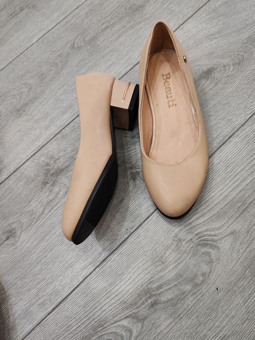 Туфли новые продам