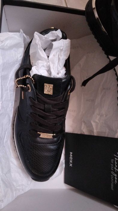 Mexx сникърси 39 номер