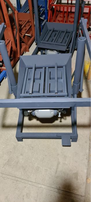 Станок для производства пескоблока, станок для шлакоблока, кирпича