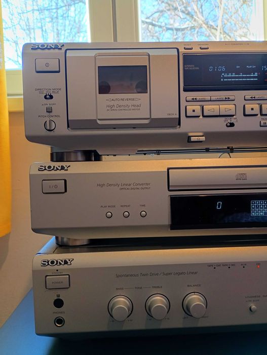 Sony дек, усилвател и cd.