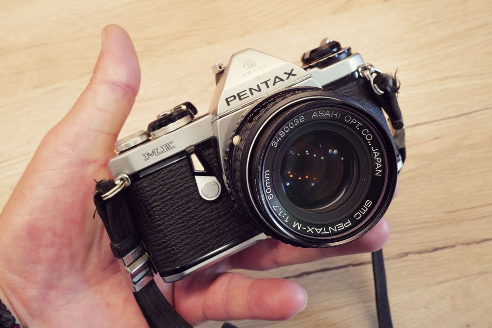Aparat foto Pentax ME film obiectiv 50mm F1.8 SLR superb