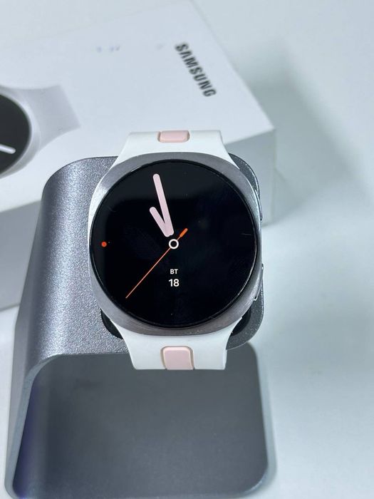 Galaxy watch 8/ 40 mm
