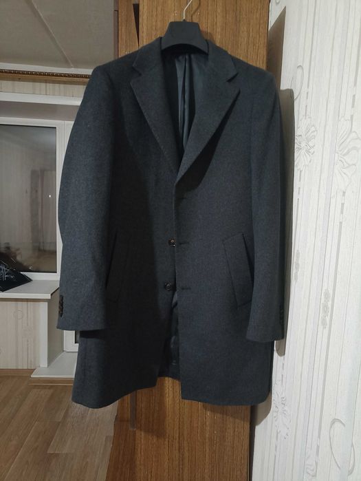 Пальто новое одевал пару рас