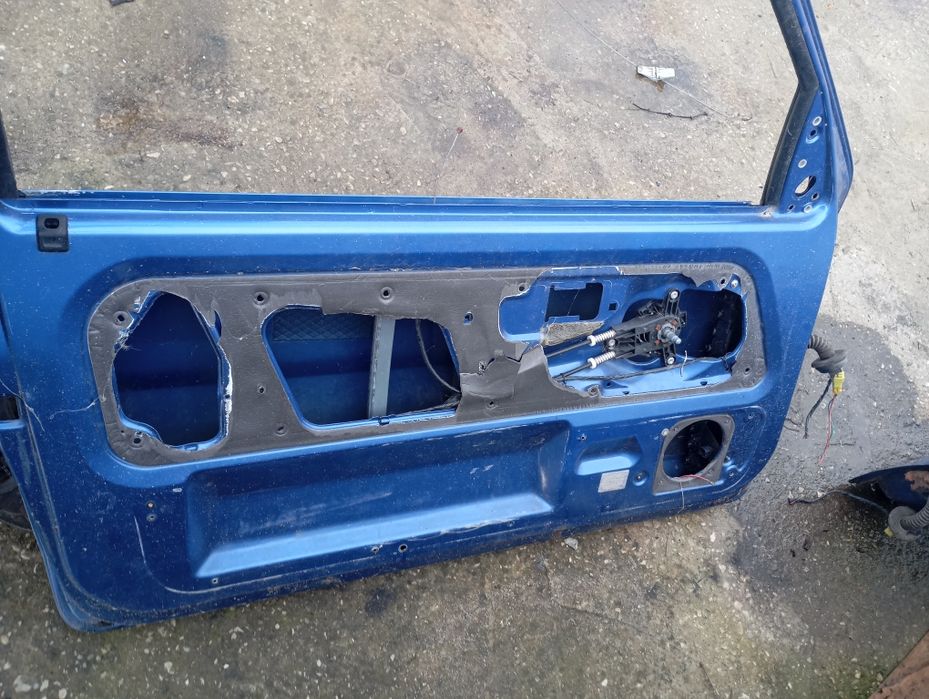 Предни врати Peugeot 106