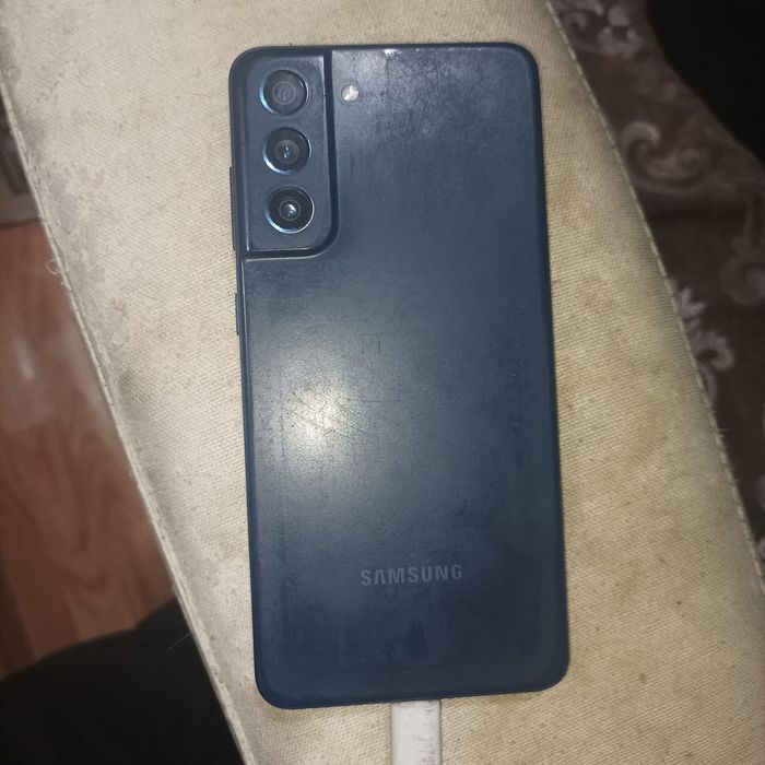 обменяю samsung s21fe