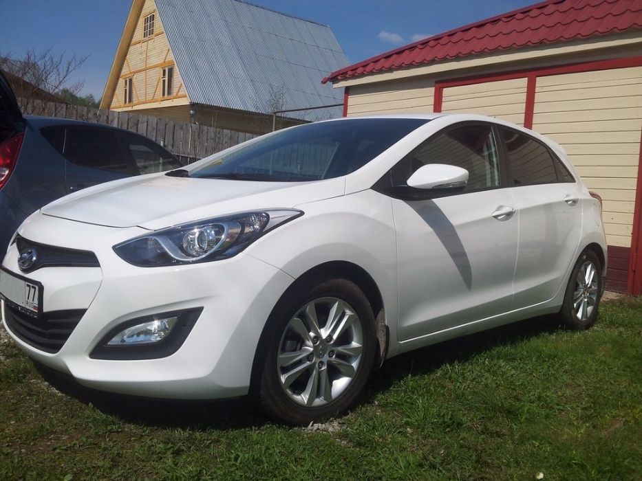 Фара передний левый правый на Хендай Ай 30 Hyundai I30 2012-