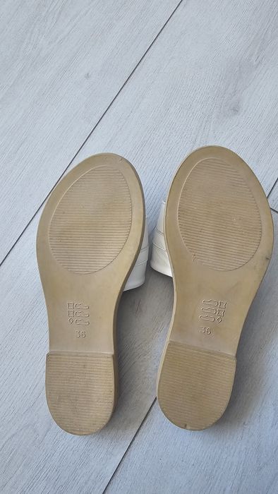 Valentino нови чехли