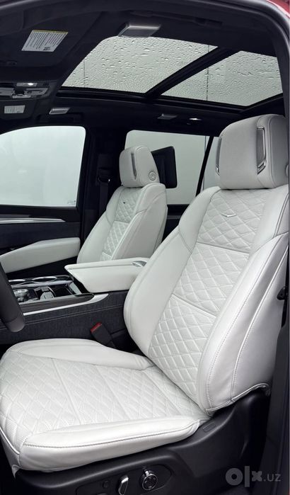 Cadillac Escalade-V 2026