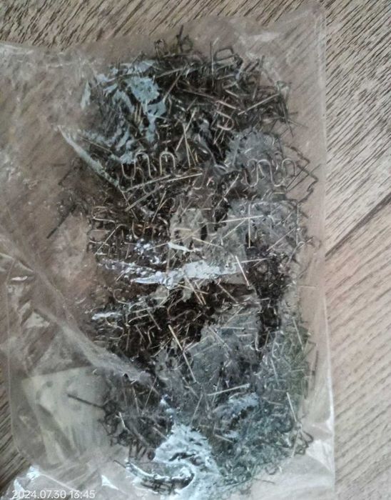 Capse metal pentru plastice