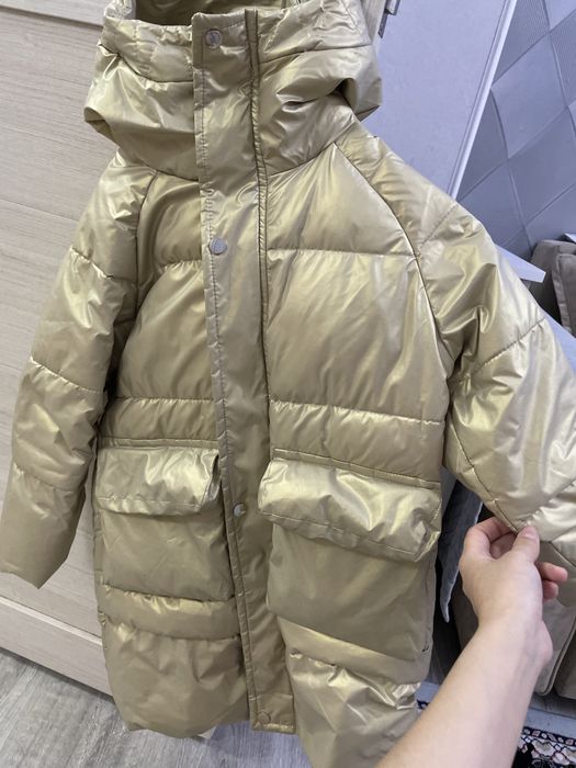 Продам детскую куртку