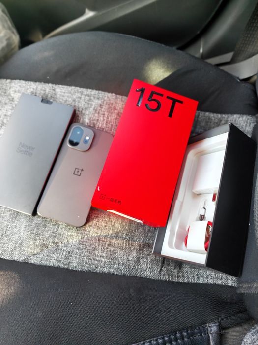 ONE plus 15T 16/512 + гарантия