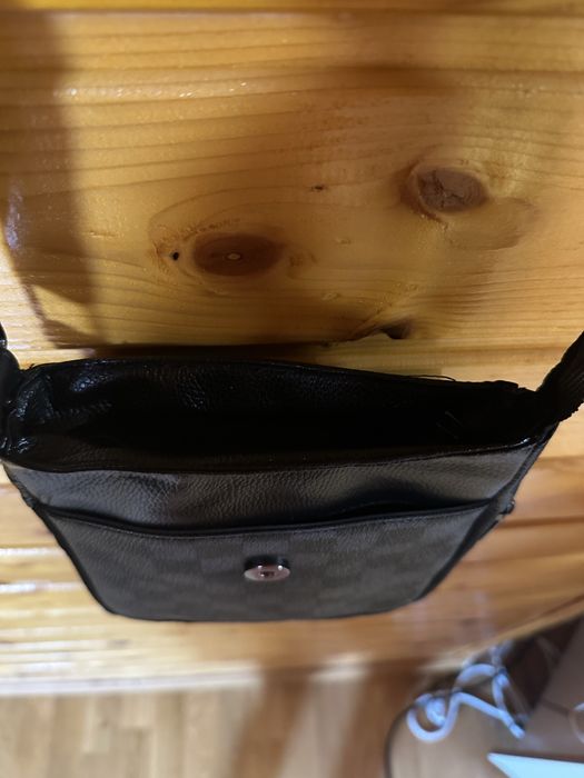 Borseta Louis Vuitton de barbati