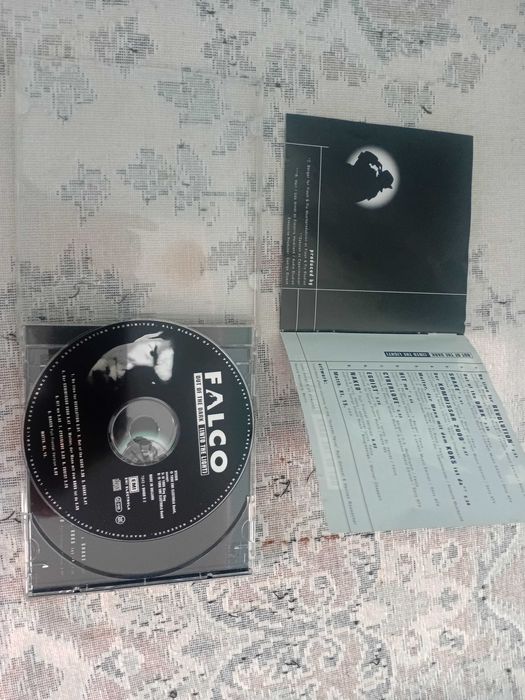 Vand CD muzica, Falco, album Out of the Dark