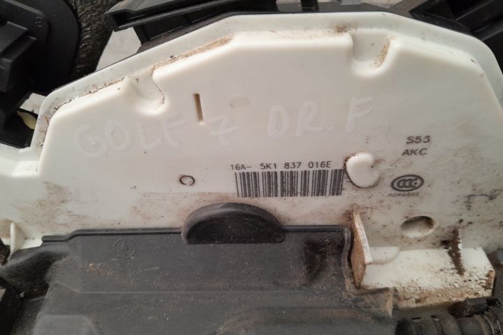 Broasca usa fata dreapta 5K1837016E Volkswagen VW Golf 7 [2012 - 2017