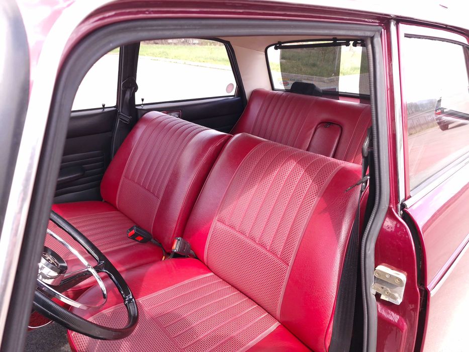 Кола под наем за бал, сватба или друг специялен повод! Под наем ретро