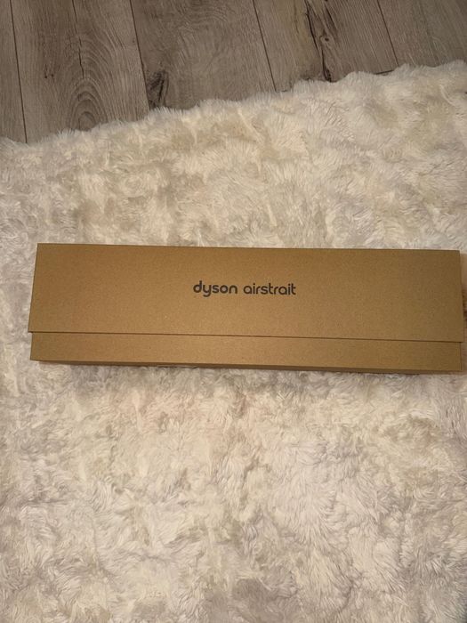 Преса за коса Dyson