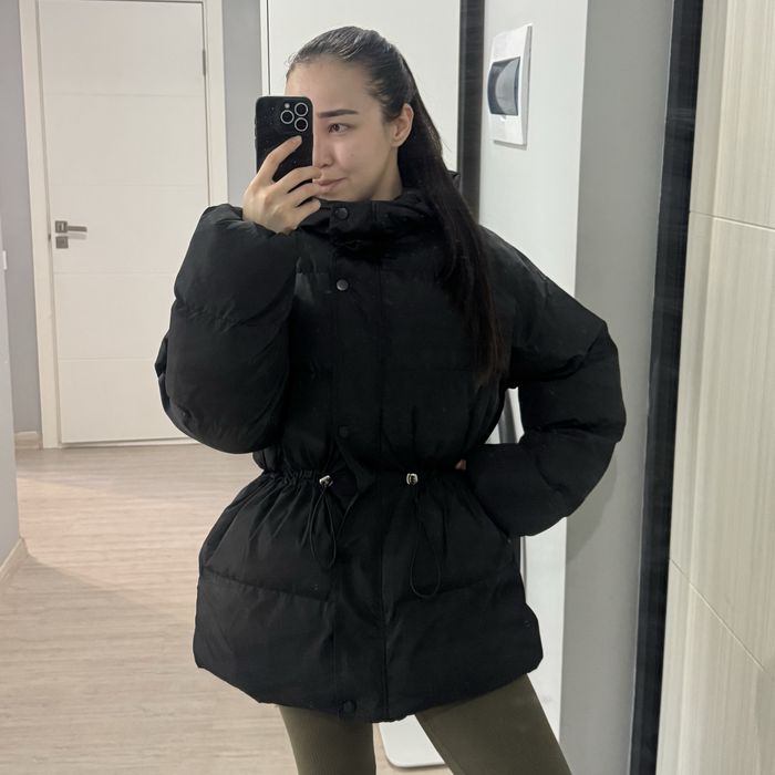 Весенняя куртка черная