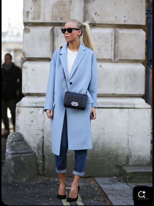 Вълнено палто Zara