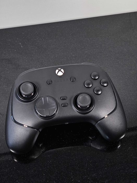 Razer Wolverine V3 | Xbox и PC контролер | Pro геймпад | Допълнителни бутони