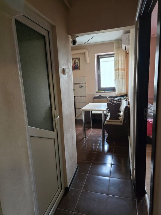 Garsoniera de închiriat