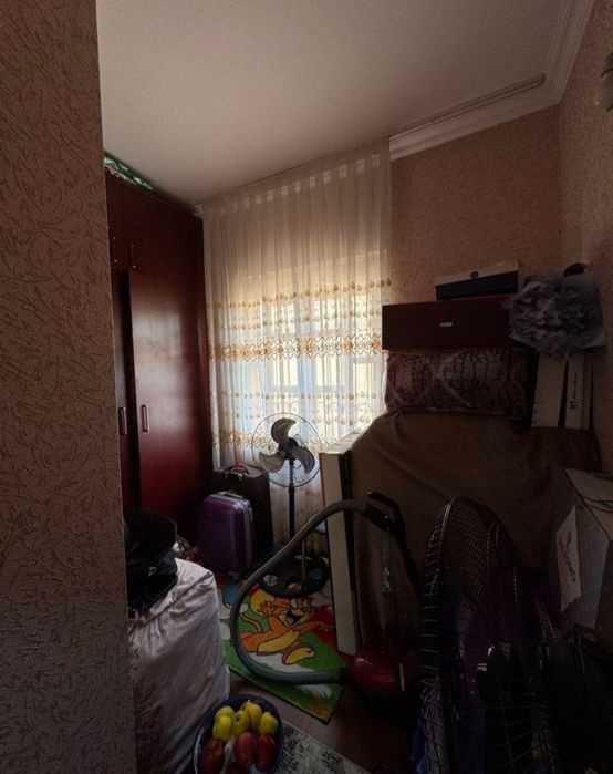 Продается квартира Юнусабад 9кв 2/5/9