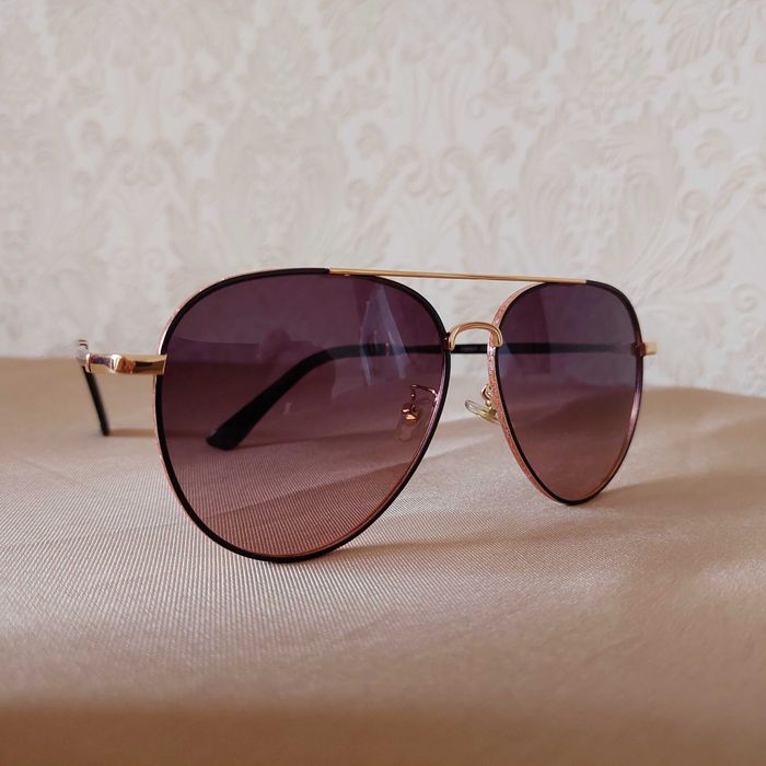 Солнцезащитные очки