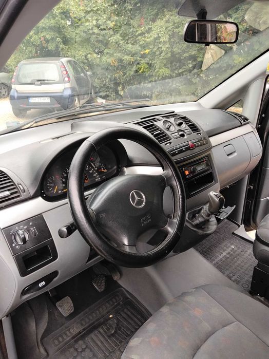 Vând Mercedes Vito 115 CDI an fabricație 2006