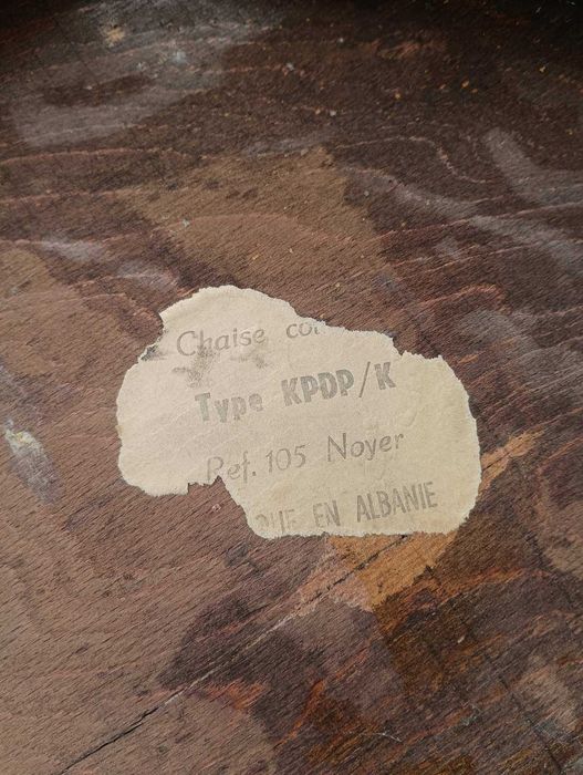 Комплект четири стола имитация на "Тонет" Много добро състояние.