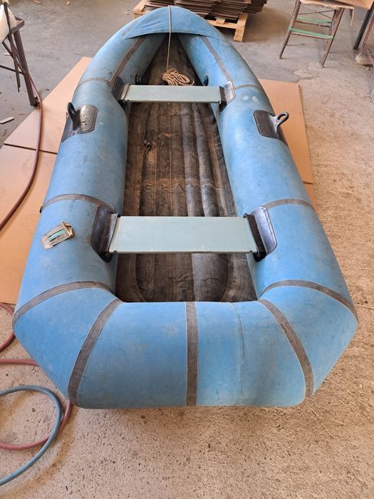 Руска надуваема лодка