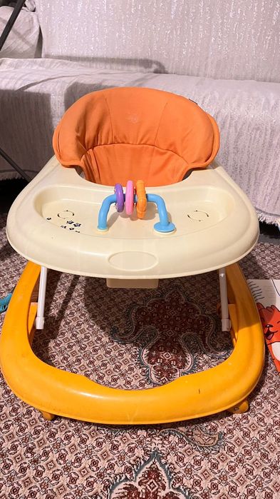 Ходунок детский в отличном состоянии