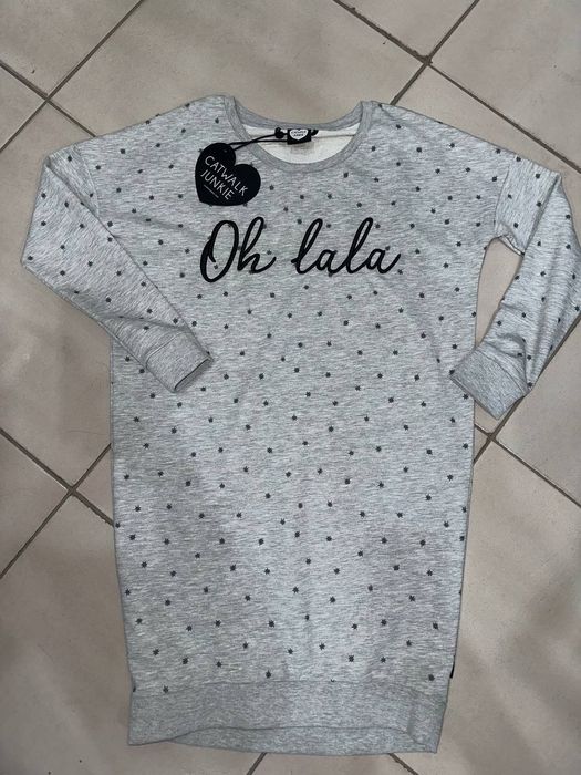 Продаются женские кофты туники