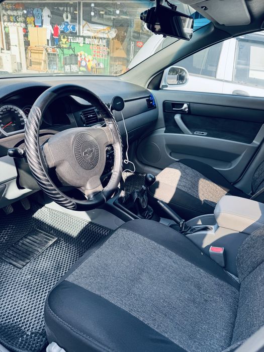 Lacetti 1.8 ideal  85000 probeg  1 qo’l haydalgan aybi yoq urilmagan