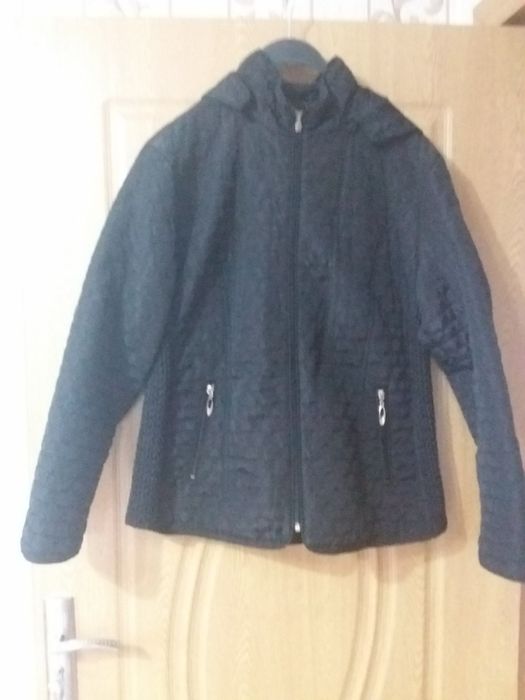 Дамско есенно яке