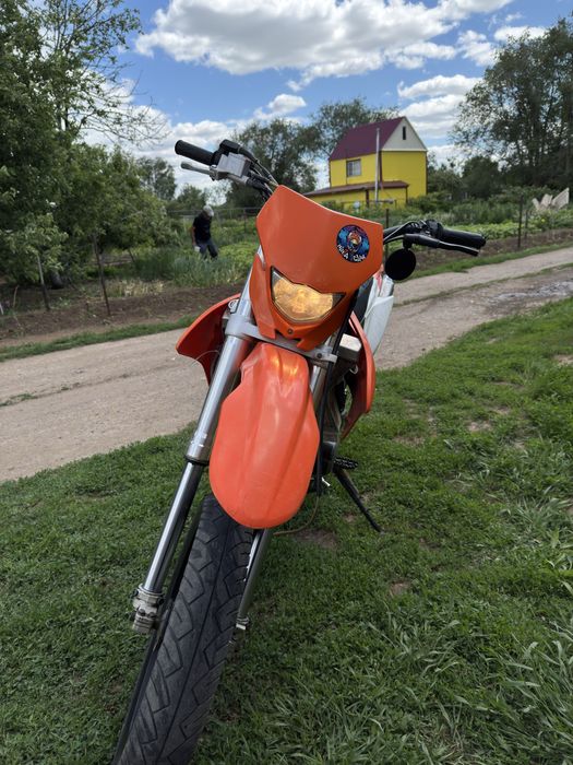 Мотоцикл эндуро спорт