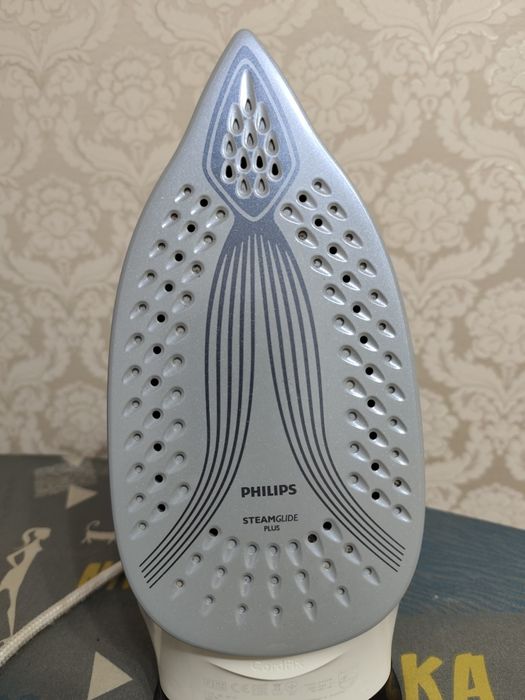 Продам Утюг philips