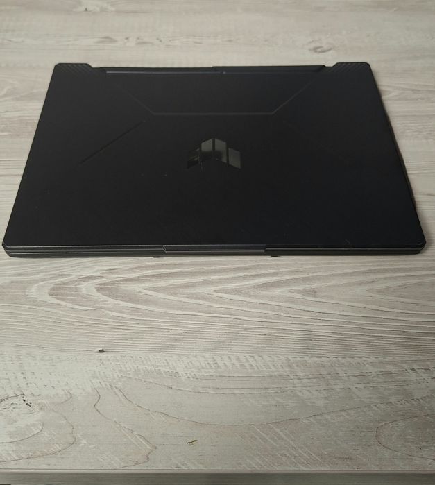 Laptop Gaming ASUS F15+Cooler HAMA