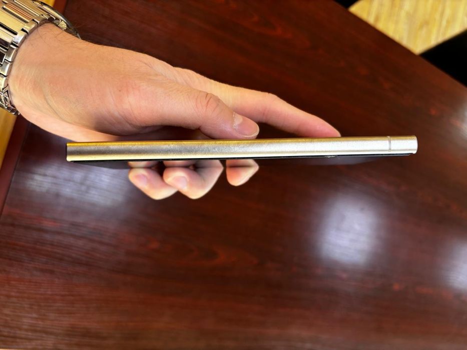 Продам Samsung S24 ULTRA