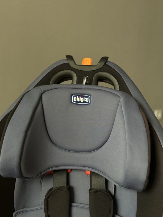 Автокресло Chicco