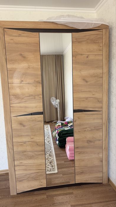 Продам шкаф в идеальном состоянии