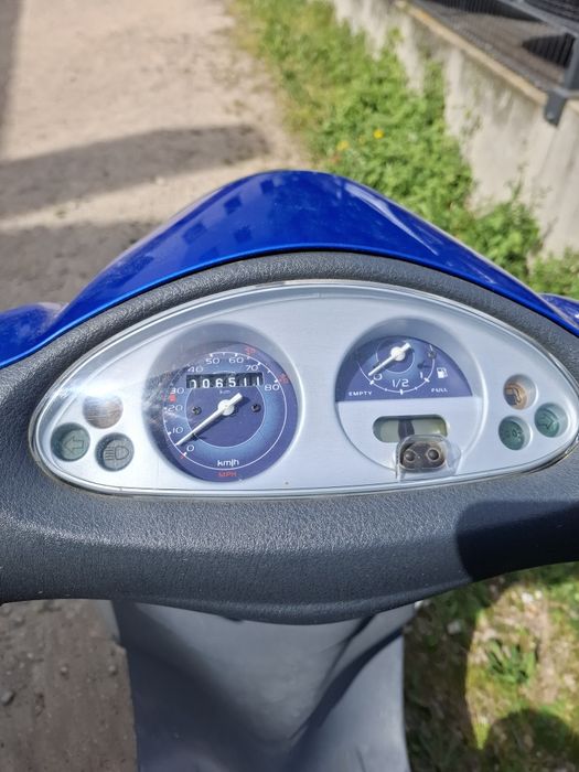 Vând scuter Piaggio Fly 50 4t