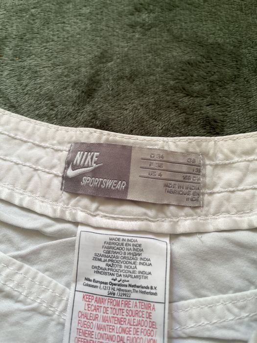 Дамски къси гащи Nike S-M