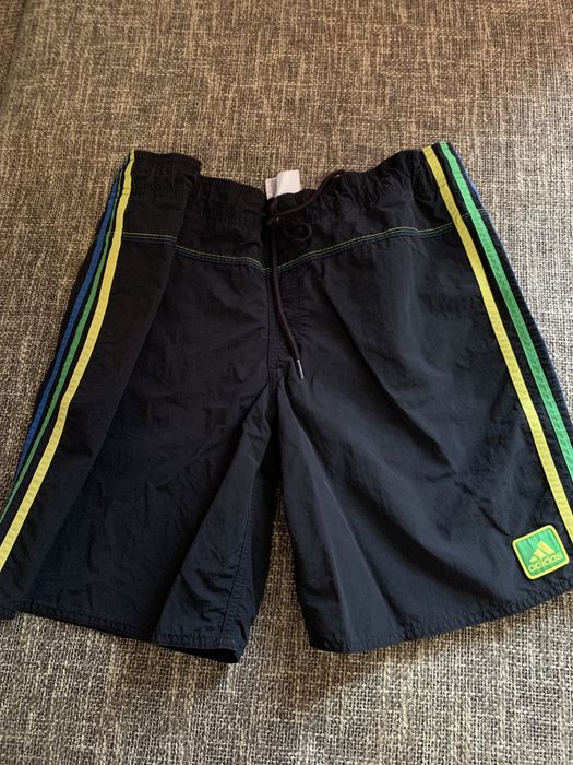 Продам шорты для плавания