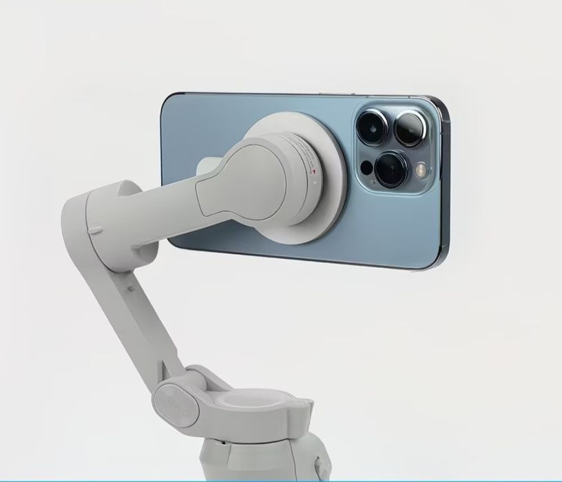 Ручной стабилизатор DJI OM4