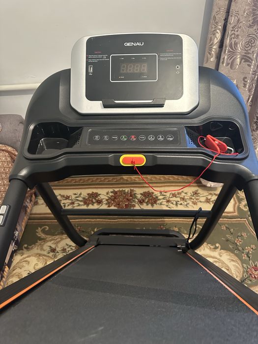 Продаю беговую дорожку