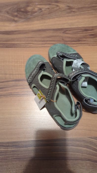 Сандали номер 39